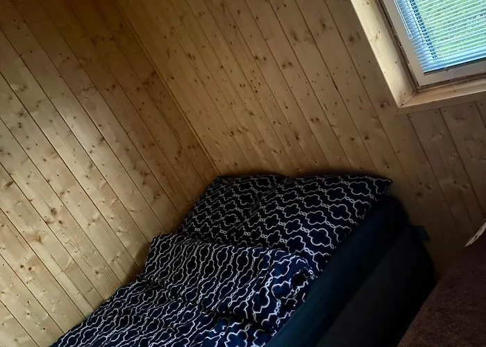 Zaciszna Idylla Nad Jeziorem Zlotnickim Karlowice Olszyna (Lower Silesia)